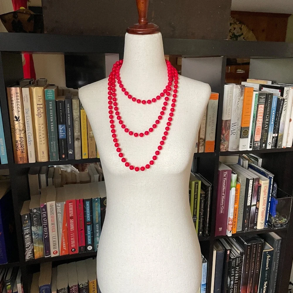 vintage necklaces - Picture 6 of 6